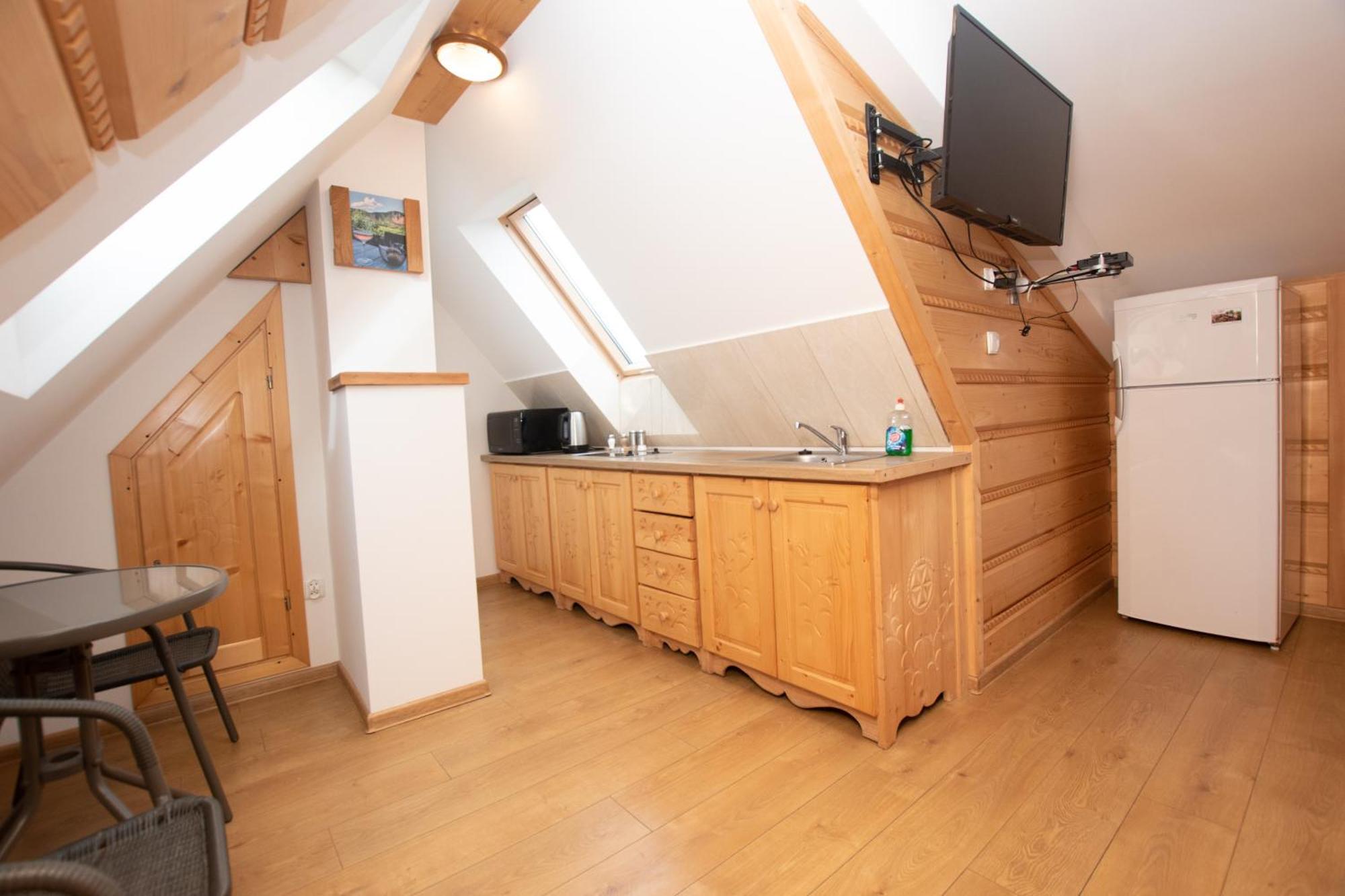 Pod Hawraniem Hotell Jurgów Exteriör bild