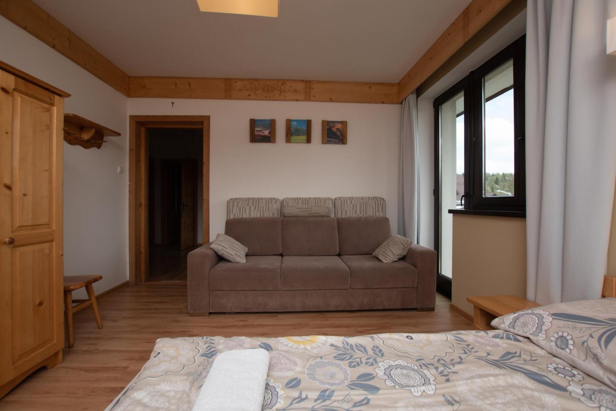 Pod Hawraniem Hotell Jurgów Exteriör bild