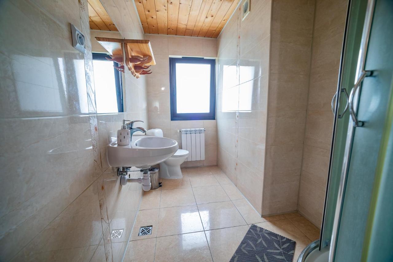 Pod Hawraniem Hotell Jurgów Exteriör bild