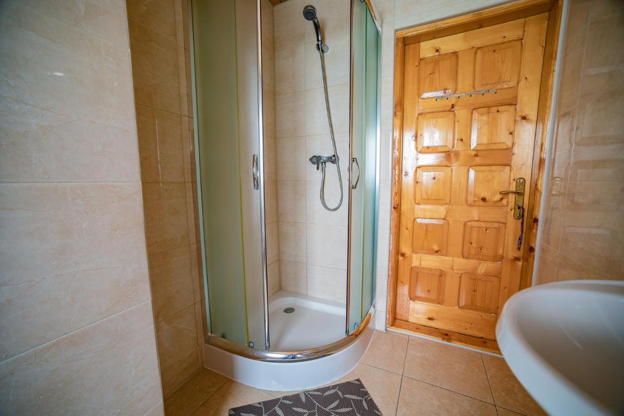 Pod Hawraniem Hotell Jurgów Exteriör bild